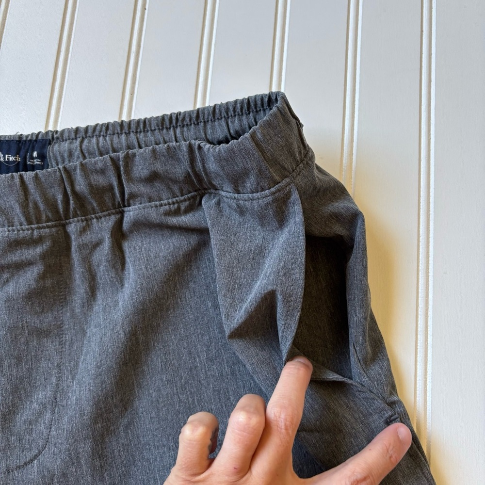 A&F Shorts - Picture 2 of 4